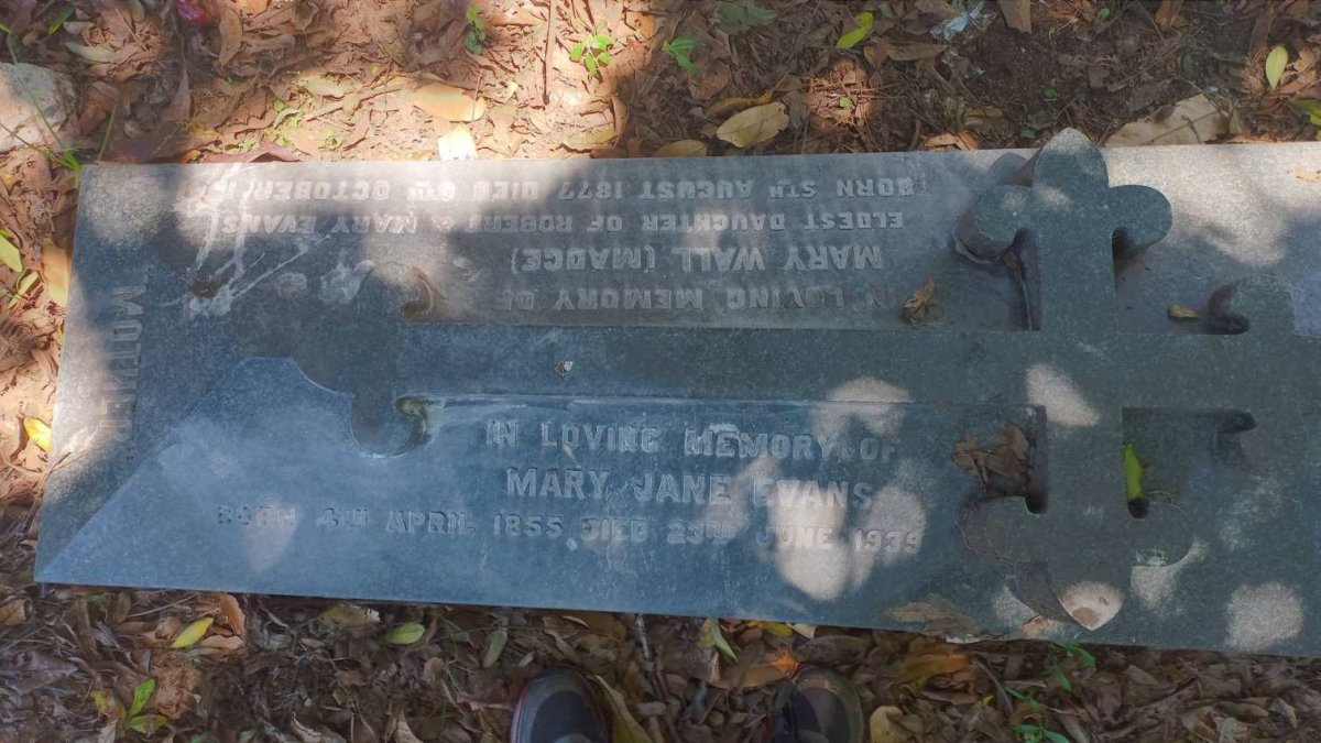 EVANS Mary Jane 1855-1939 :: WALL Mary nee EVANS 1877-1941