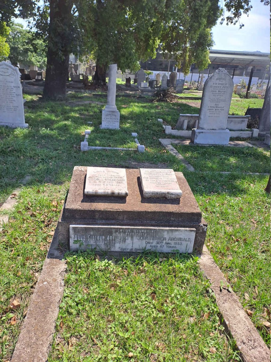 LIVINGSTONE & ARCHIBALD Memorial
