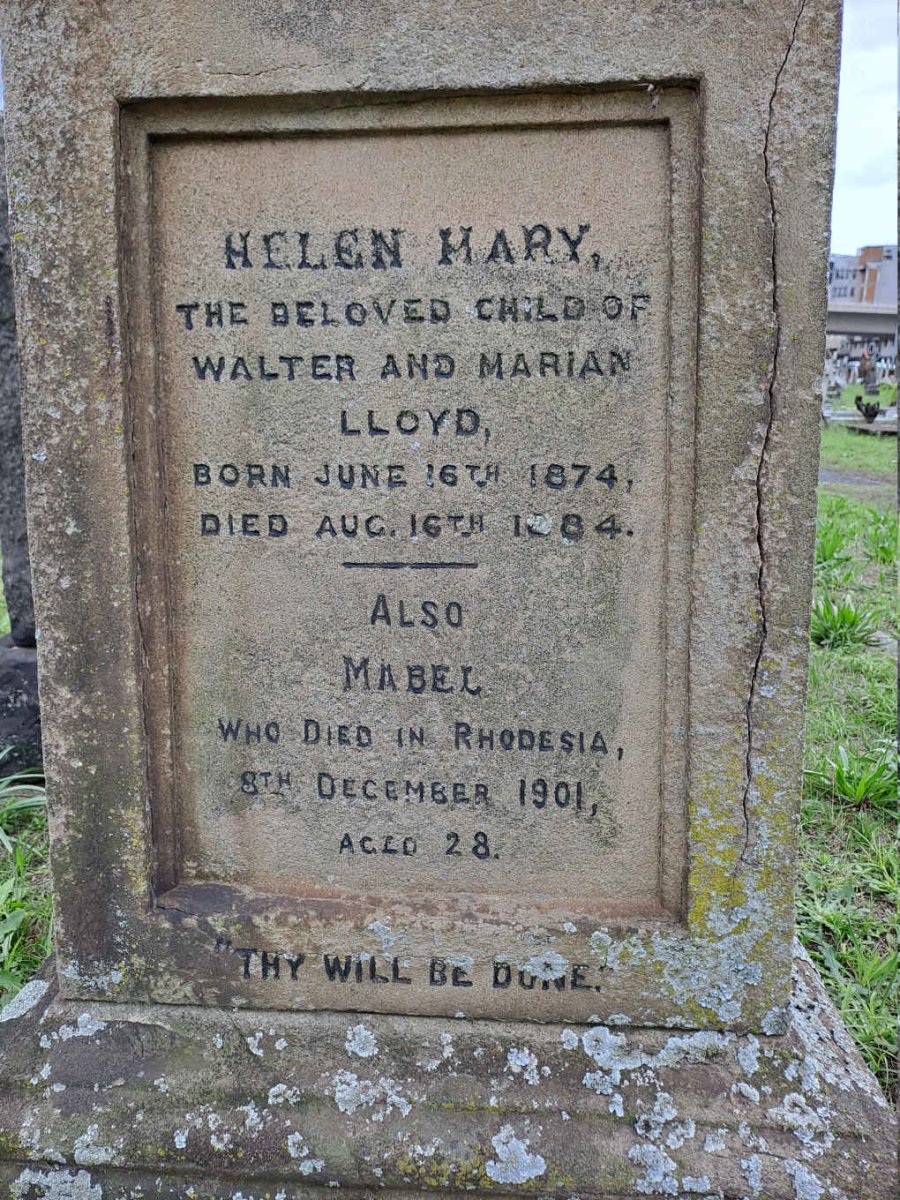 LLOYD Helen Mary 1874-1884 :: LLOYD Mabel -1901