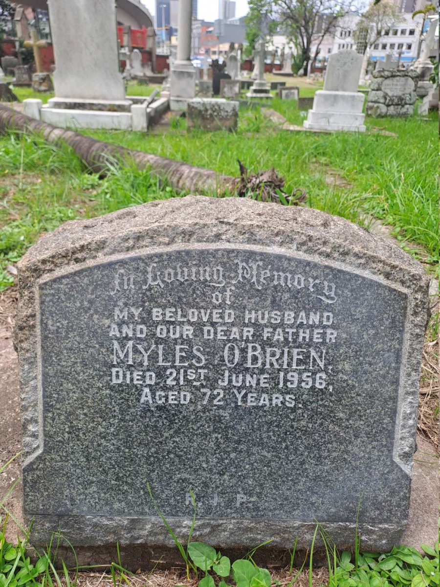 O'BRIEN Myles -1956