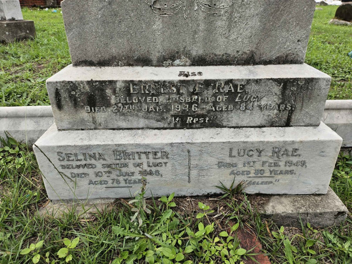 RAE Ernest E. -1946 & Lucy -1949 :: BRITTER Selina -1948