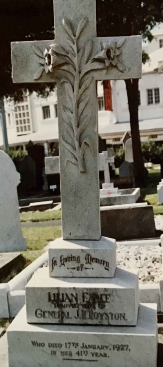 ROYSTON Lilian Earl -1927