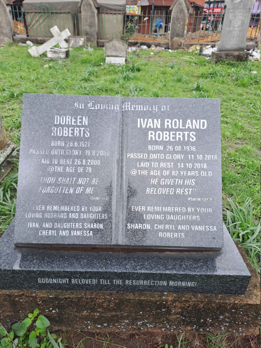 ROBERTS Ivan Roland 1936-2018 & Doreen 1921-2000