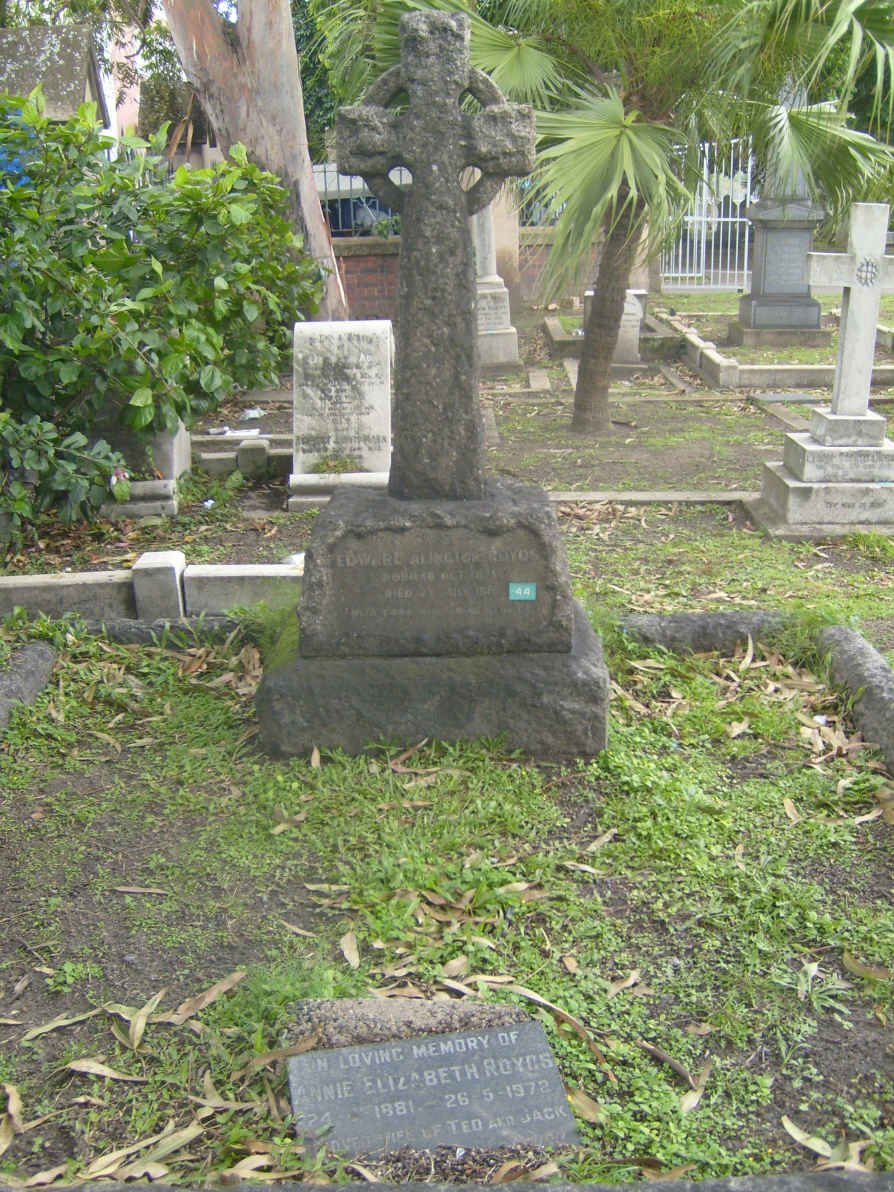 ROYDS Edward Alington &amp; Annie Elizabeth 1881-1972
