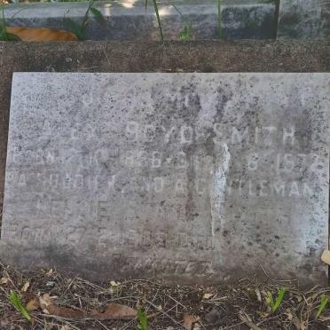 SMITH Alex, BOYD- 1886-1972 & Nellie 1909-?