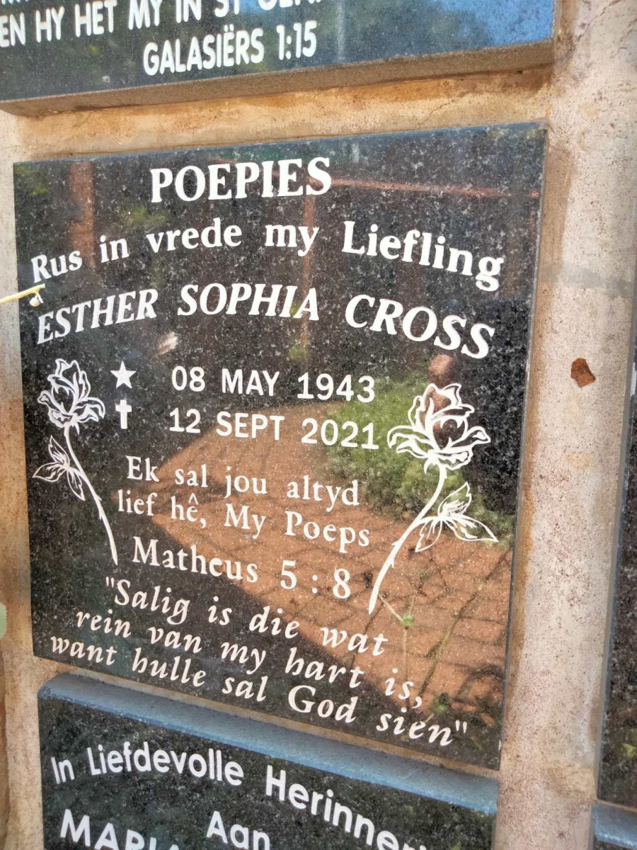 CROSS Esther Sophia 1943-2021