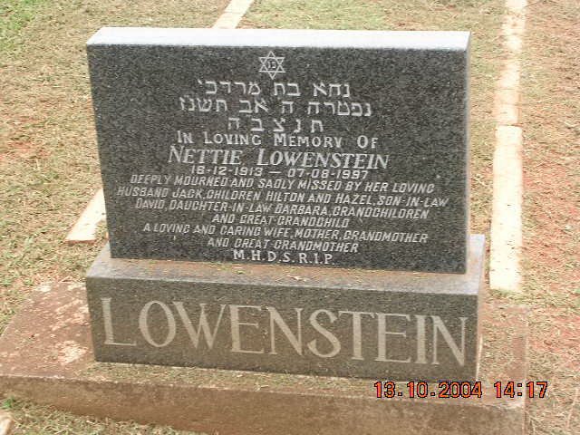 LOWENSTEIN Nettie 1913-1997