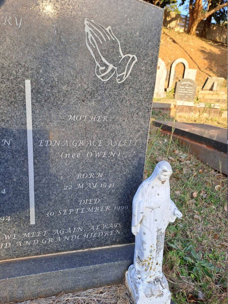 ASLETT Edna Grace nee OWEN 1941-1999