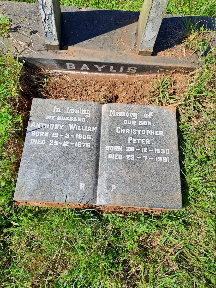 BAYLIS Anthony William 1906-1978 :: BAYLIS Christopher Peter 1930-1961