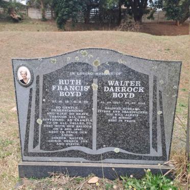BOYD Walter Darrock 1937-2013 & Ruth Francis 1938-1999