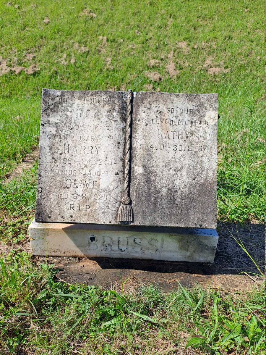 BRUSSI Harry 1898-1984 & Kathy 1901-1967 :: BRUSSI Olive -1928