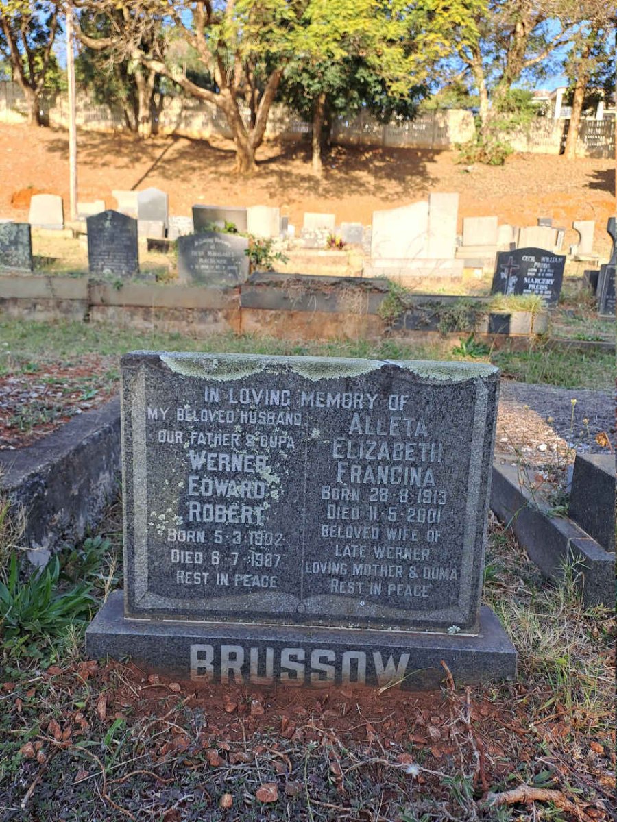 BRUSSOW Werner Edward Robert 1902-1987 & Alleta Elizabeth Francina 1913-2001