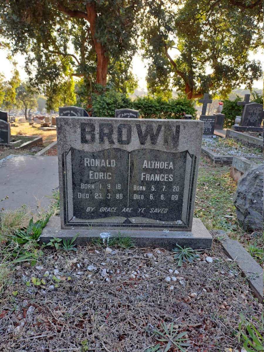 BROWN Ronald Edric 1918-1988 & Althoea Frances 1920-2009