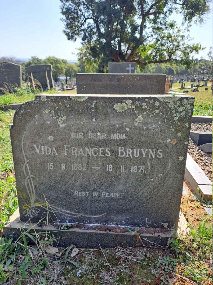 BRUYNS Vida Frances 1882-1971
