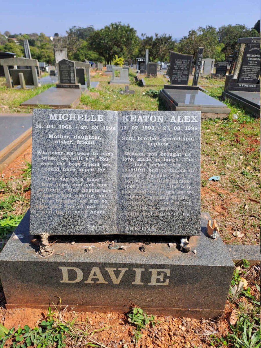 DAVIE Michelle 1965-1998 :: DAVIE Keaton Alex 1993-1998