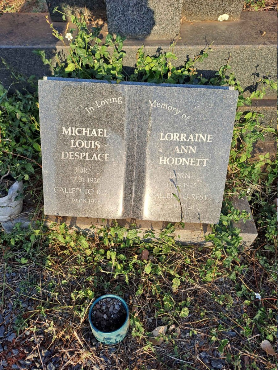 DESPLACE Michael Louis 1920-1978 :: HODNETT Lorraine Ann 1945-2020