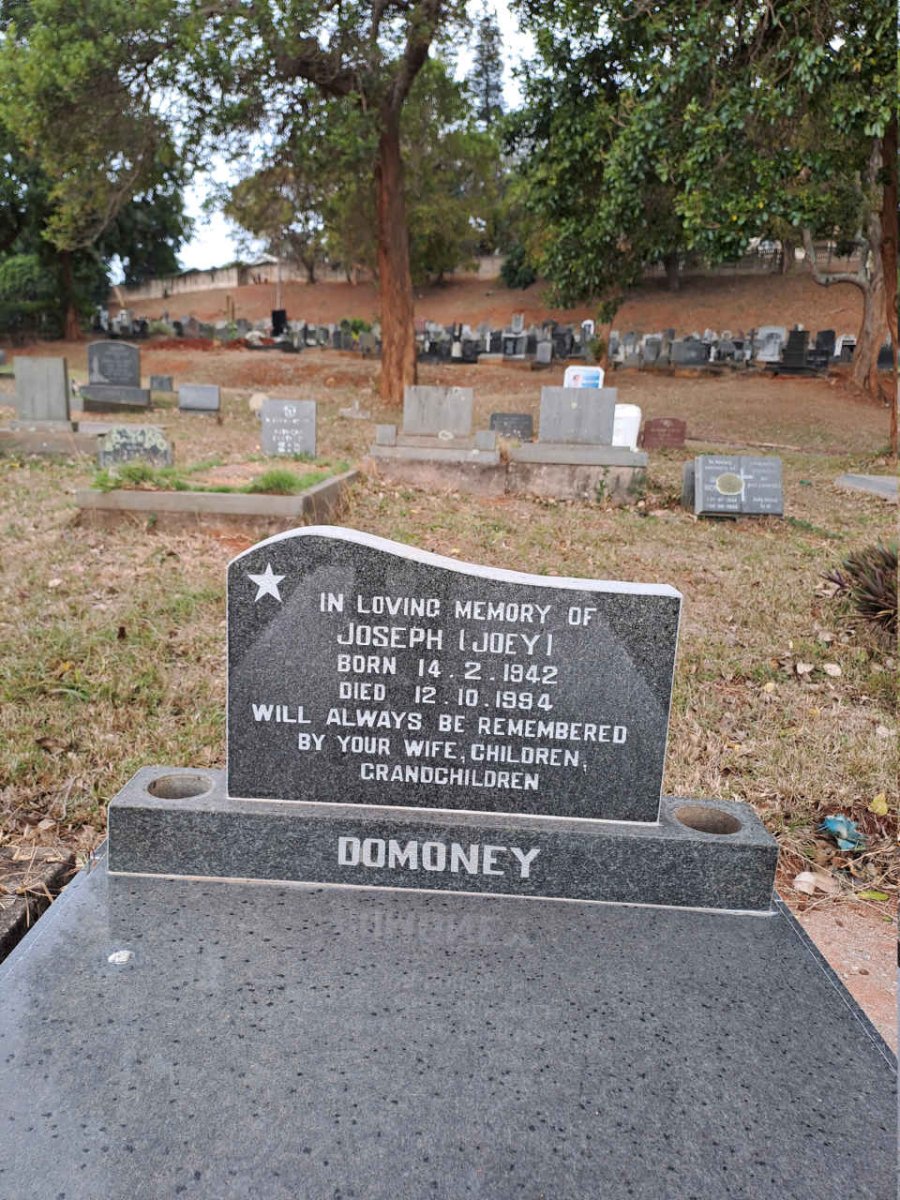 DOMONEY Joseph 1942-1994