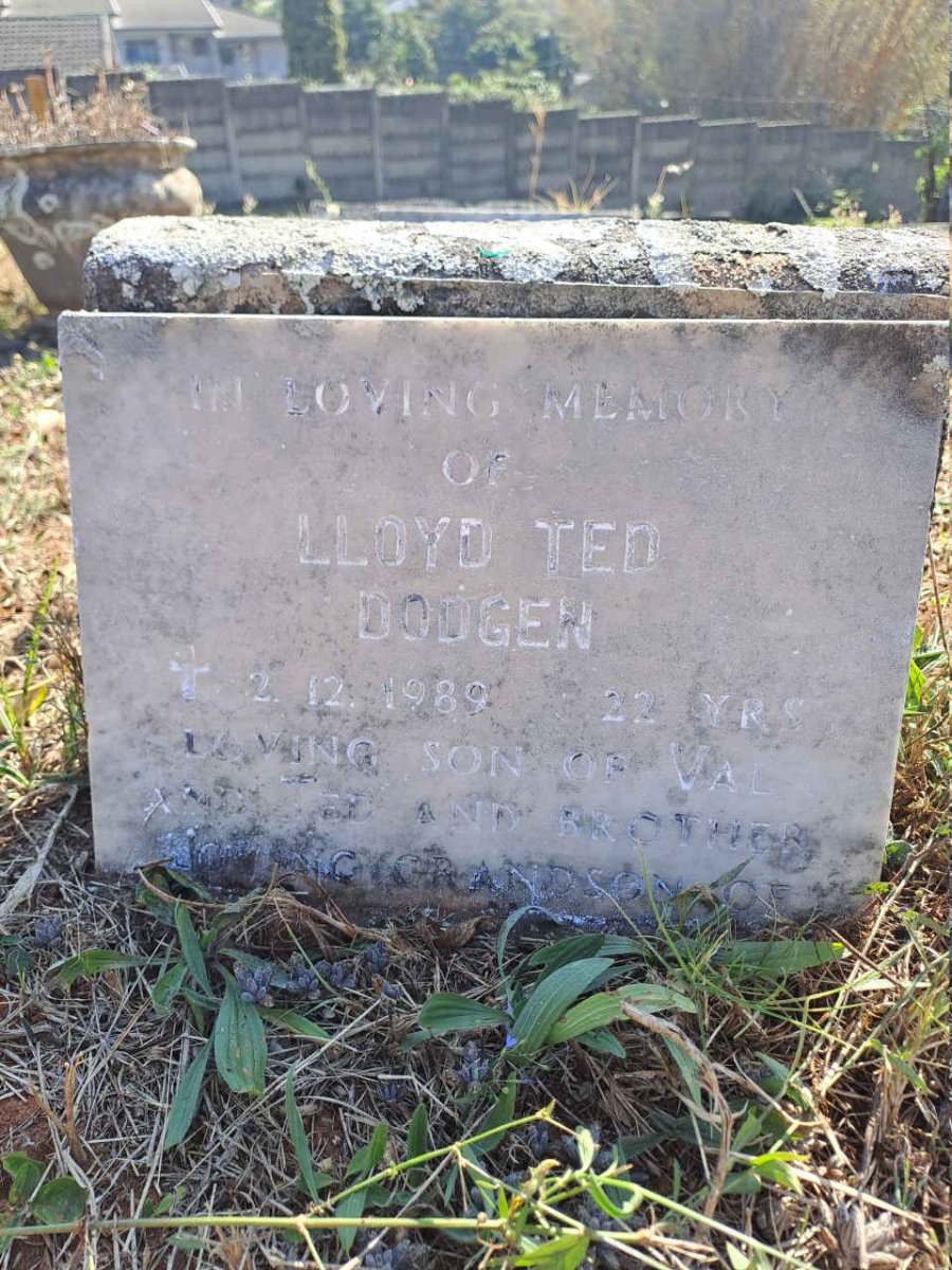 DODGEN Lloyd Ted -1989