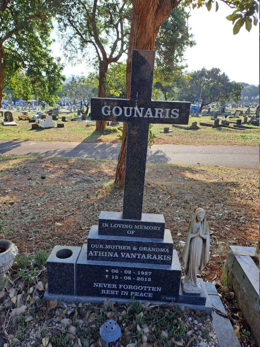 GOUNARIS Athina Vantarakis 1927-2012