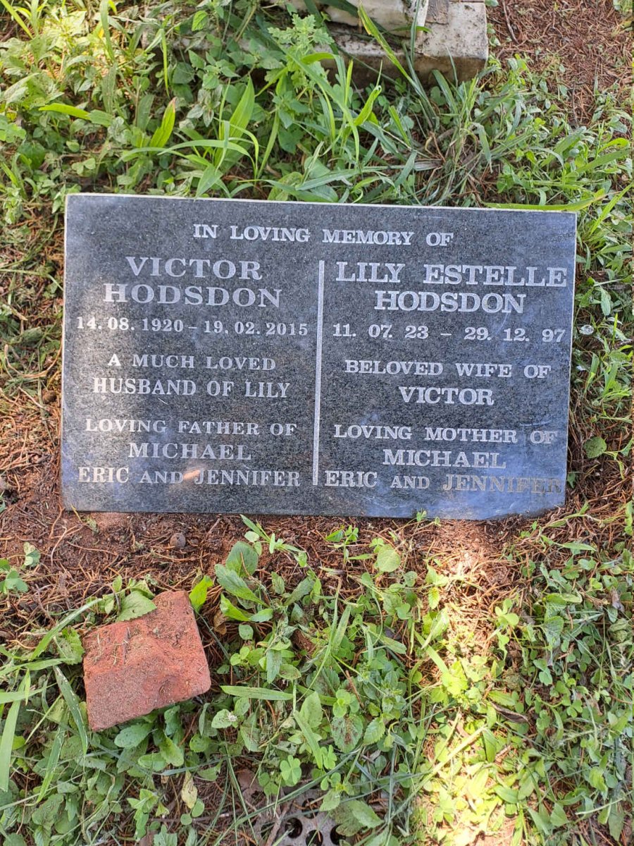 HODSDON Victor 1920-2015 & Lily Estelle 1923-1997