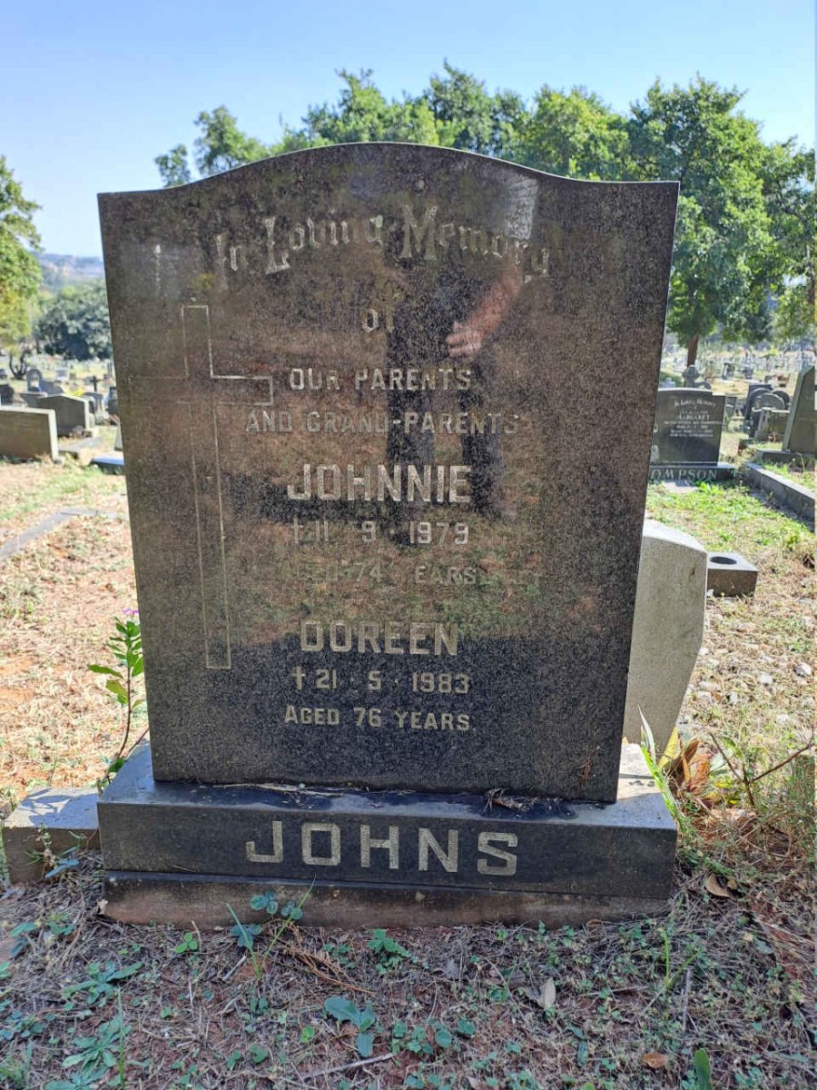 JOHNS Johnnie -1979 :: JOHNS Doreen -1983