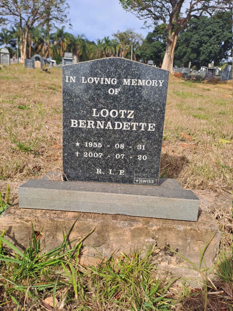 LOOTZ Bernadette 1955-2007