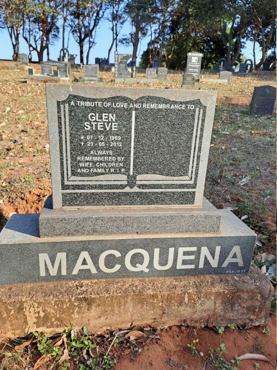 MACQUENA Glen Steve 1969-2012