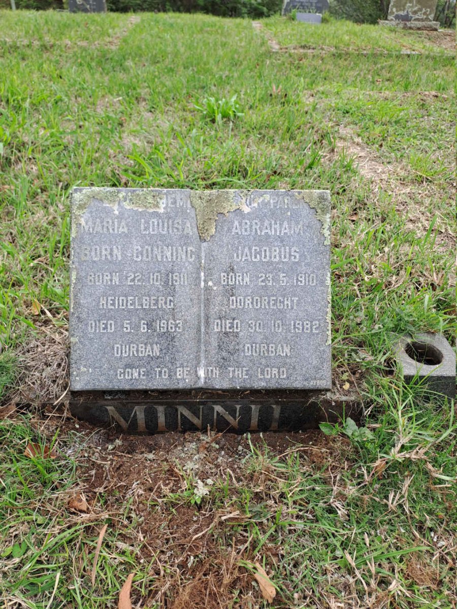 MINNIE Abraham Jacobus 1910-1982 & Maria Louisa CONNING 1911-1963