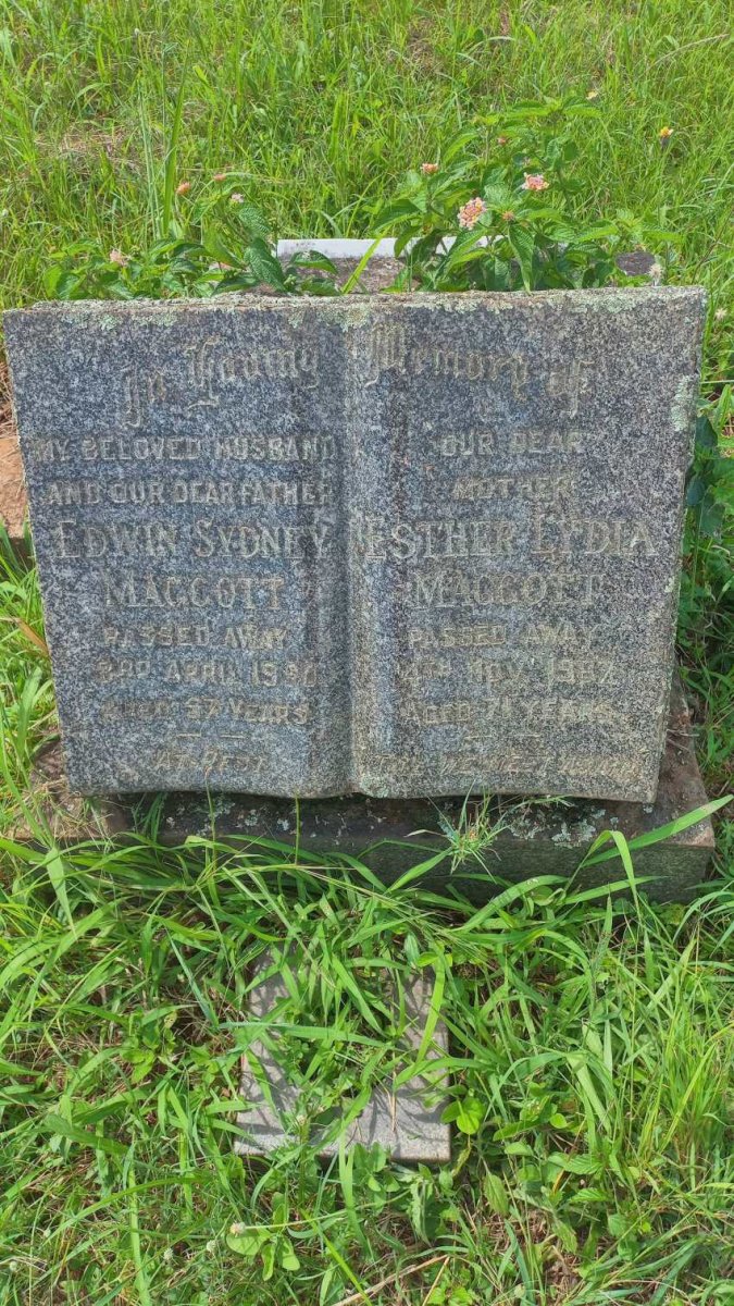 MAGGOTT Edwin Sydney -1950 & Esther Lydia -1987