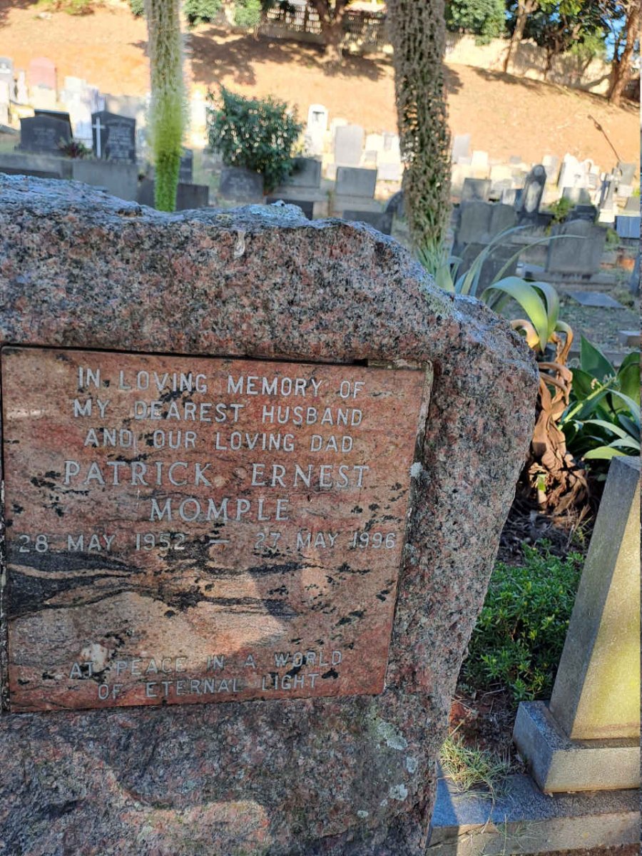MOMPLE Patrick Ernest 1952-1996