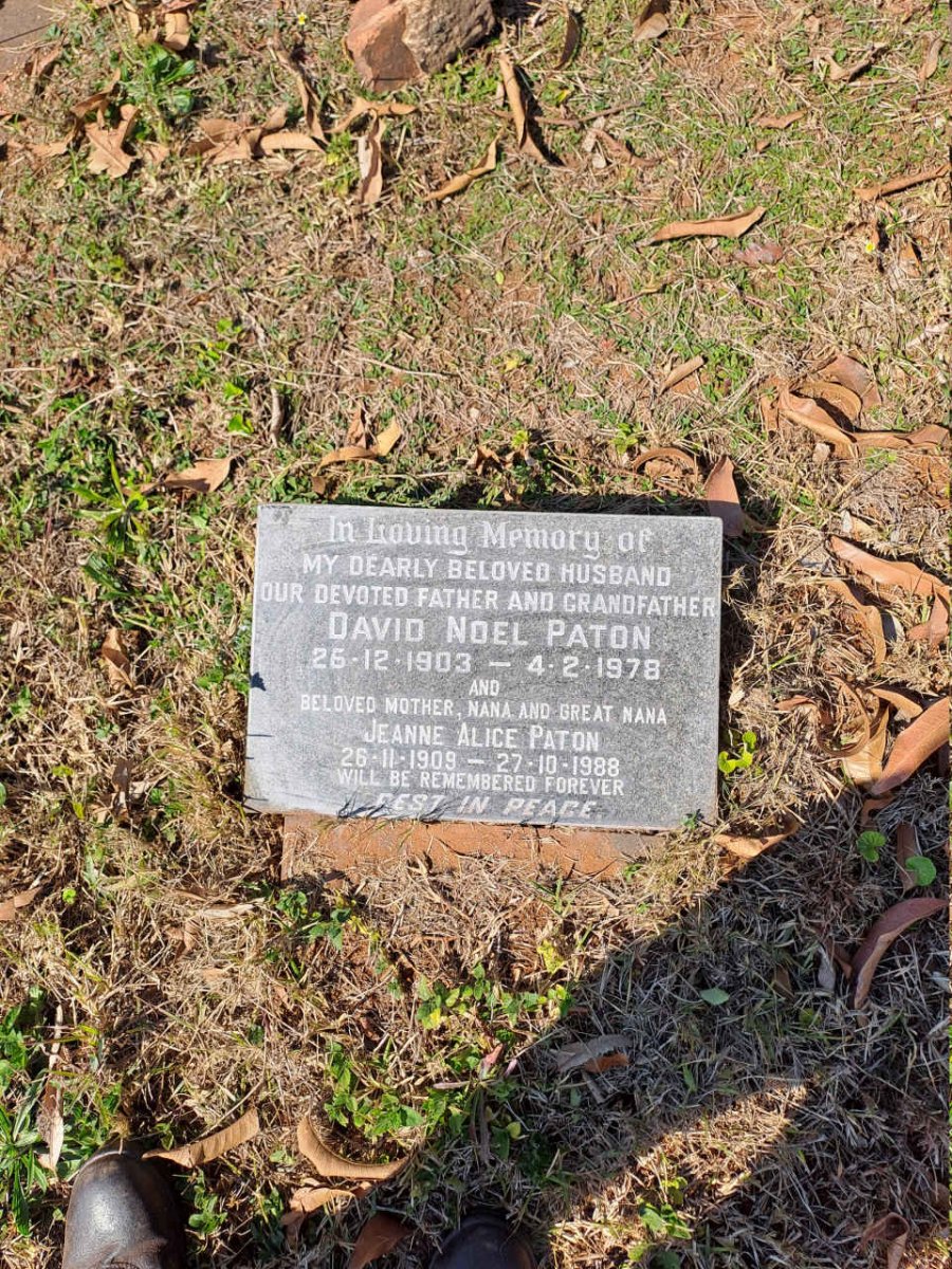 PATON David Noel 1903-1978 & Jeanne Alice 1909-1988