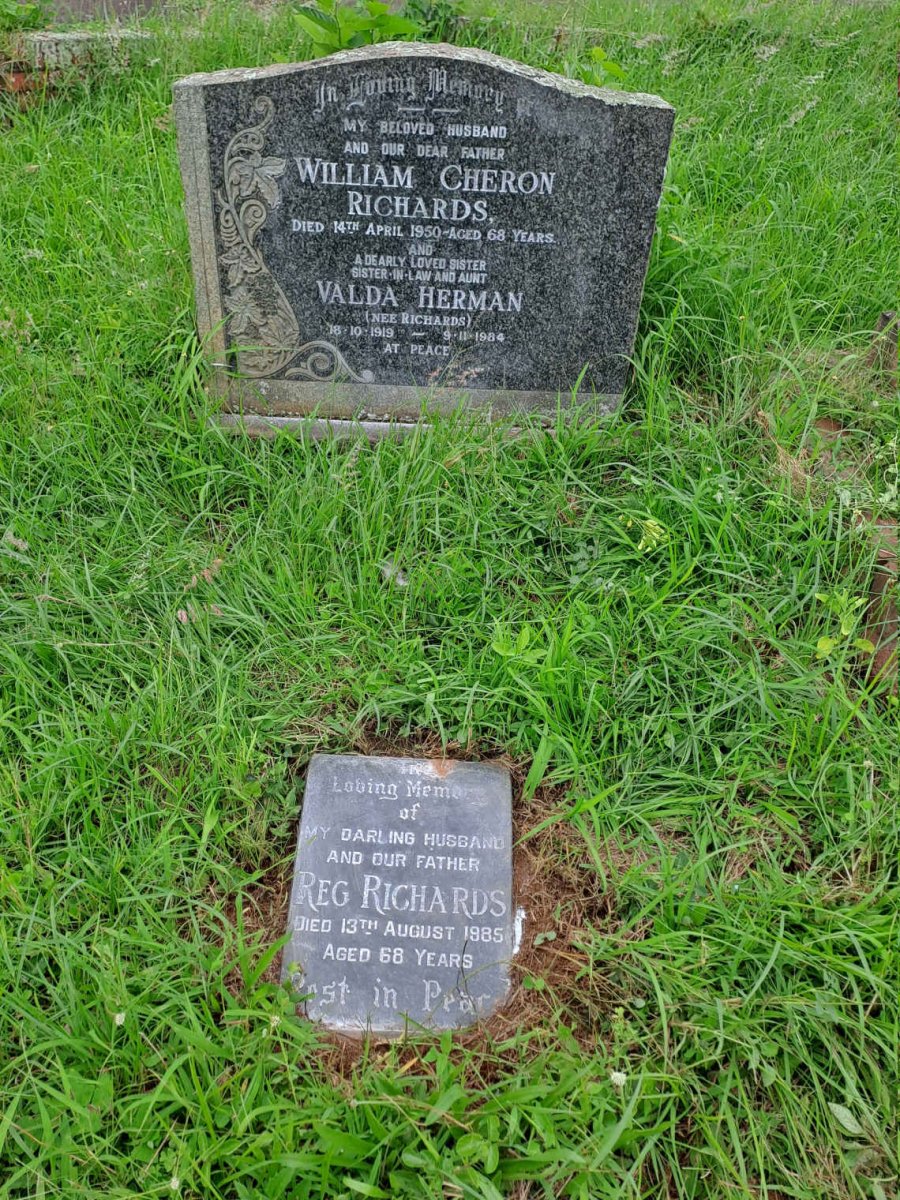 RICHARDS William Cheron -1950 :: HERMAN Valda nee RICHARDS 1919-1984 :: RICHARDS Reg -1985