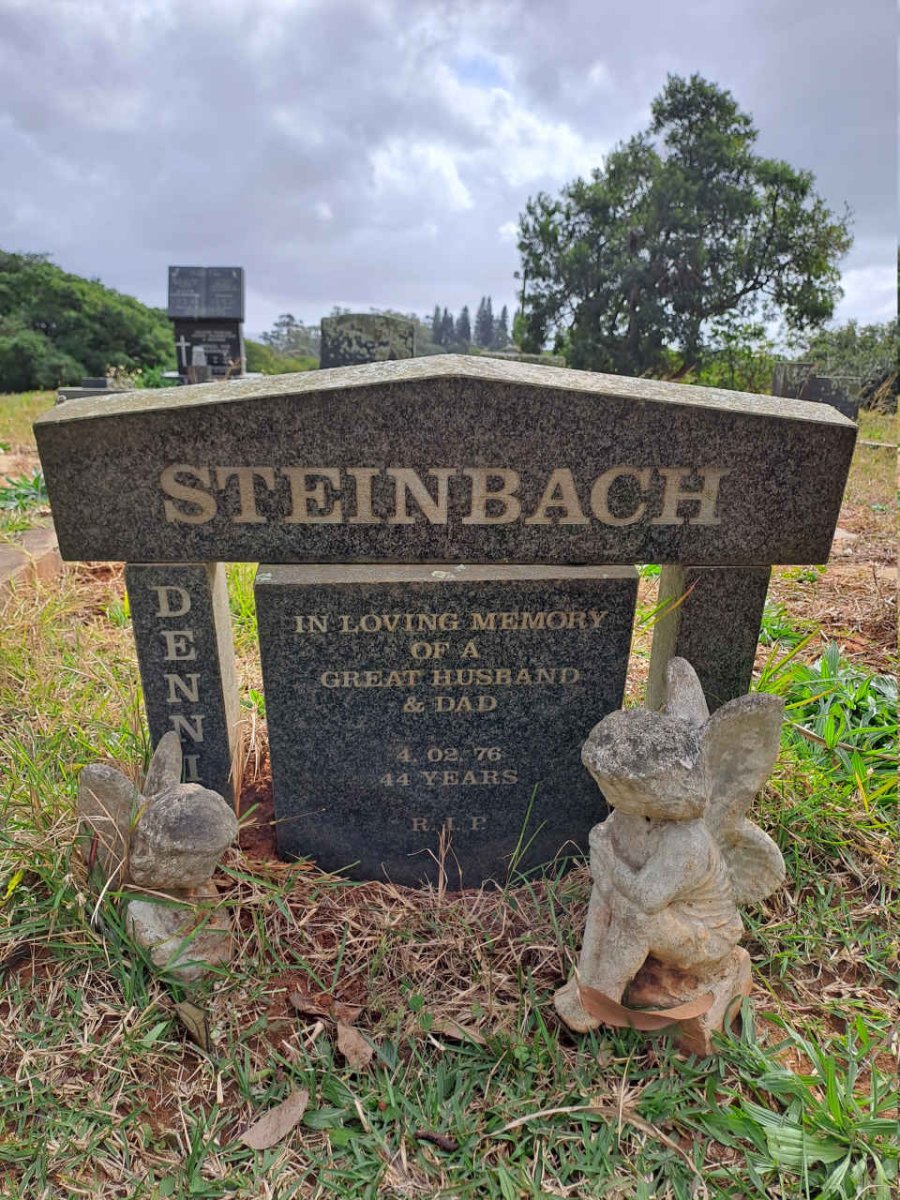 STEINBACH Dennis -1976