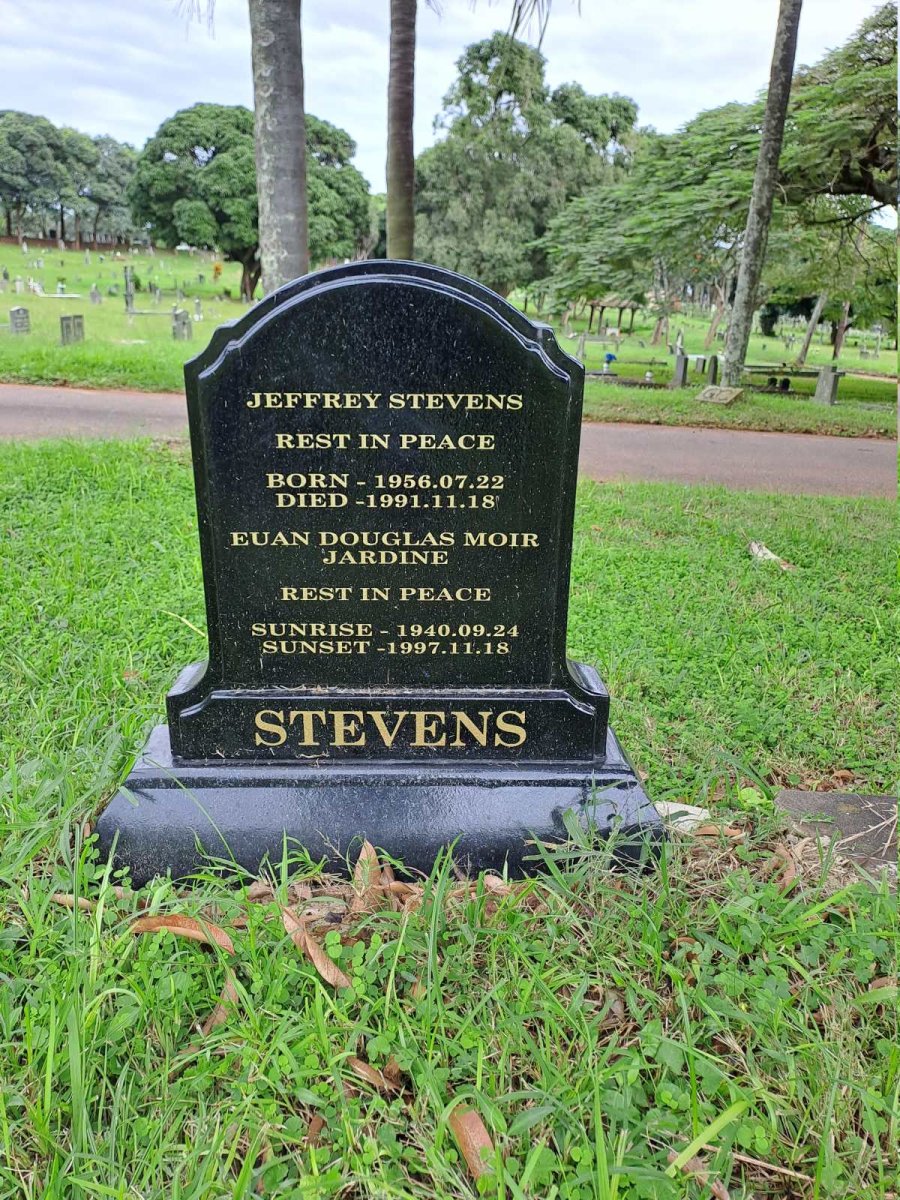 STEVENS Jeffrey 1956-1991 :: STEVENS Euan Douglas Moir Jardine 1940-1997