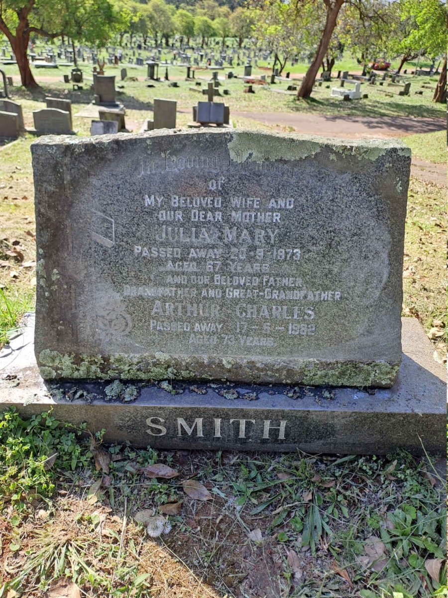 SMITH Arthur Charles -1982 & Julia Mary -1973