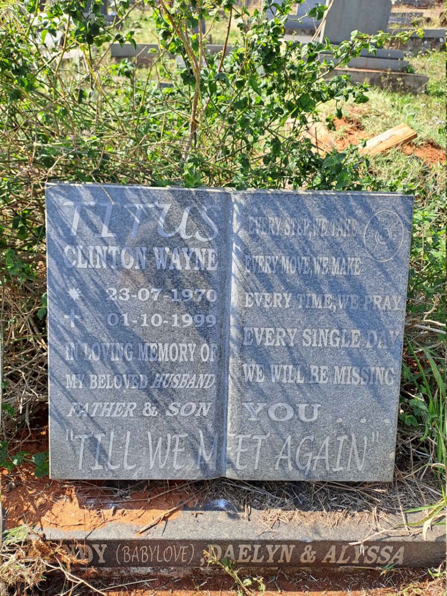 TITUS Clinton Wayne 1970-1999