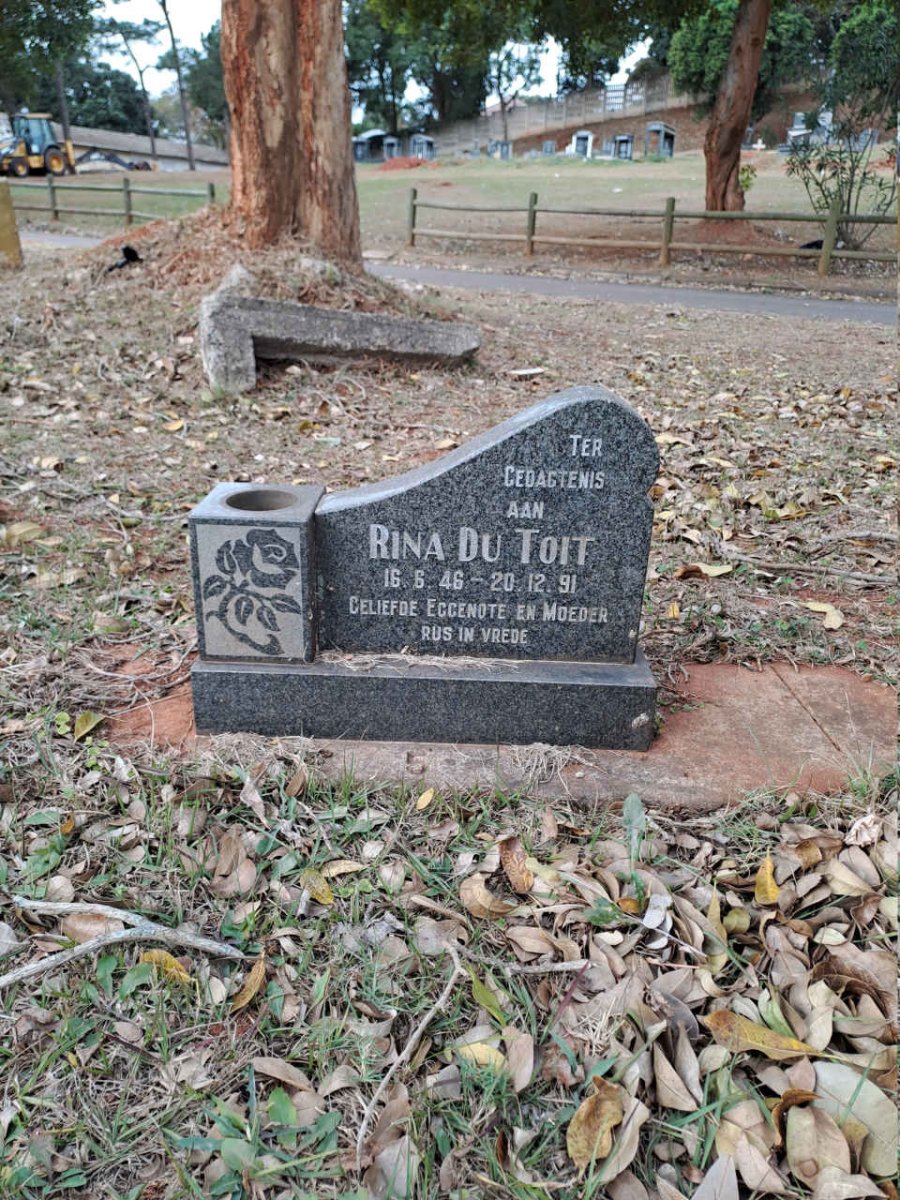 TOIT Rina, du 1946-1991