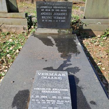 VERMAAK Cornelius Johannes Gerhardus 1934-1998 :: VERMAAK Andries Johannes Bruyns 1942-1990 _1