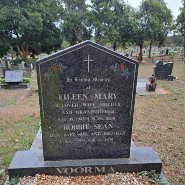 VOORMA Eileen Mary 1943-2000 :: VOORMA Robbie Sean 1979