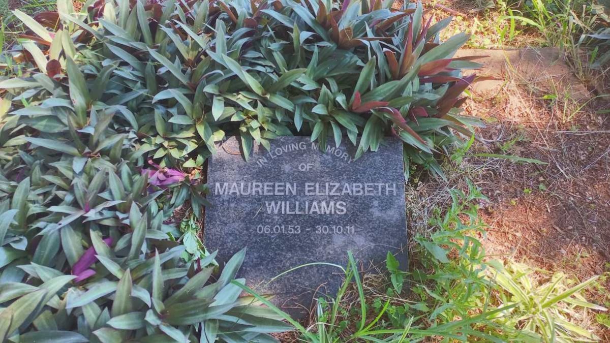 WILLIAMS Maureen Elizabeth 1953-2011