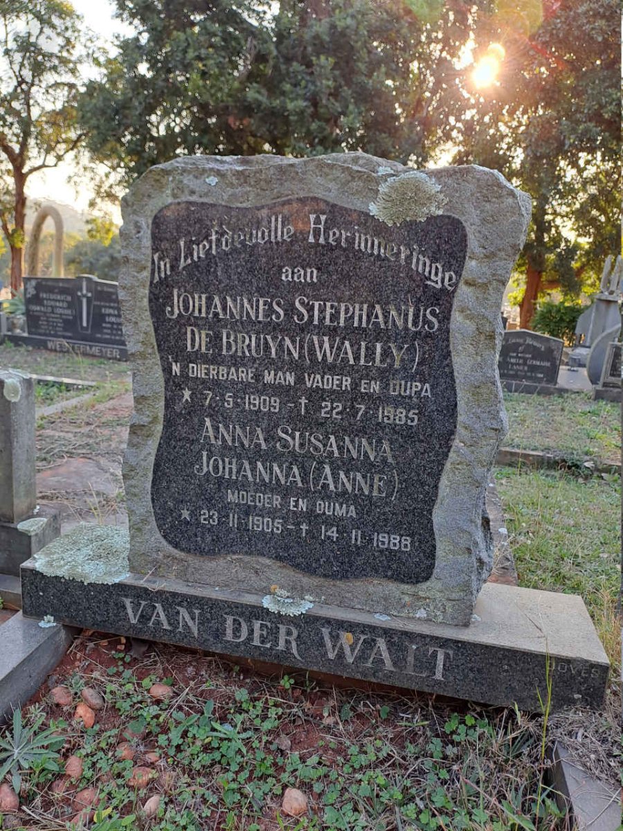 WALT Johannes Stephanus De Bruyn, van der 1909-1985 & Anna Susanna Johanna 1905-1988