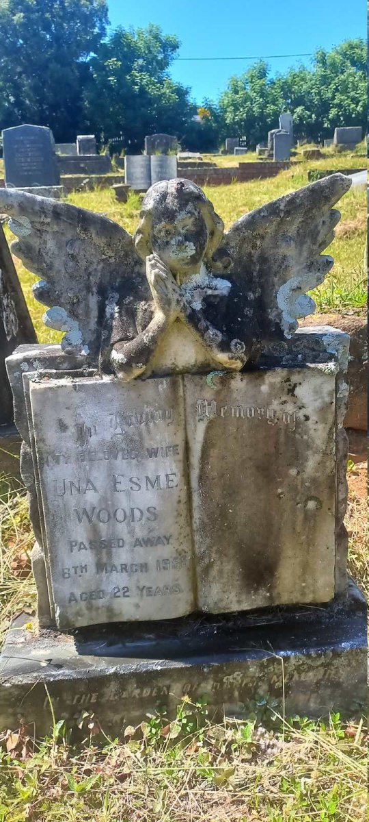 WOODS Una Esme-1958