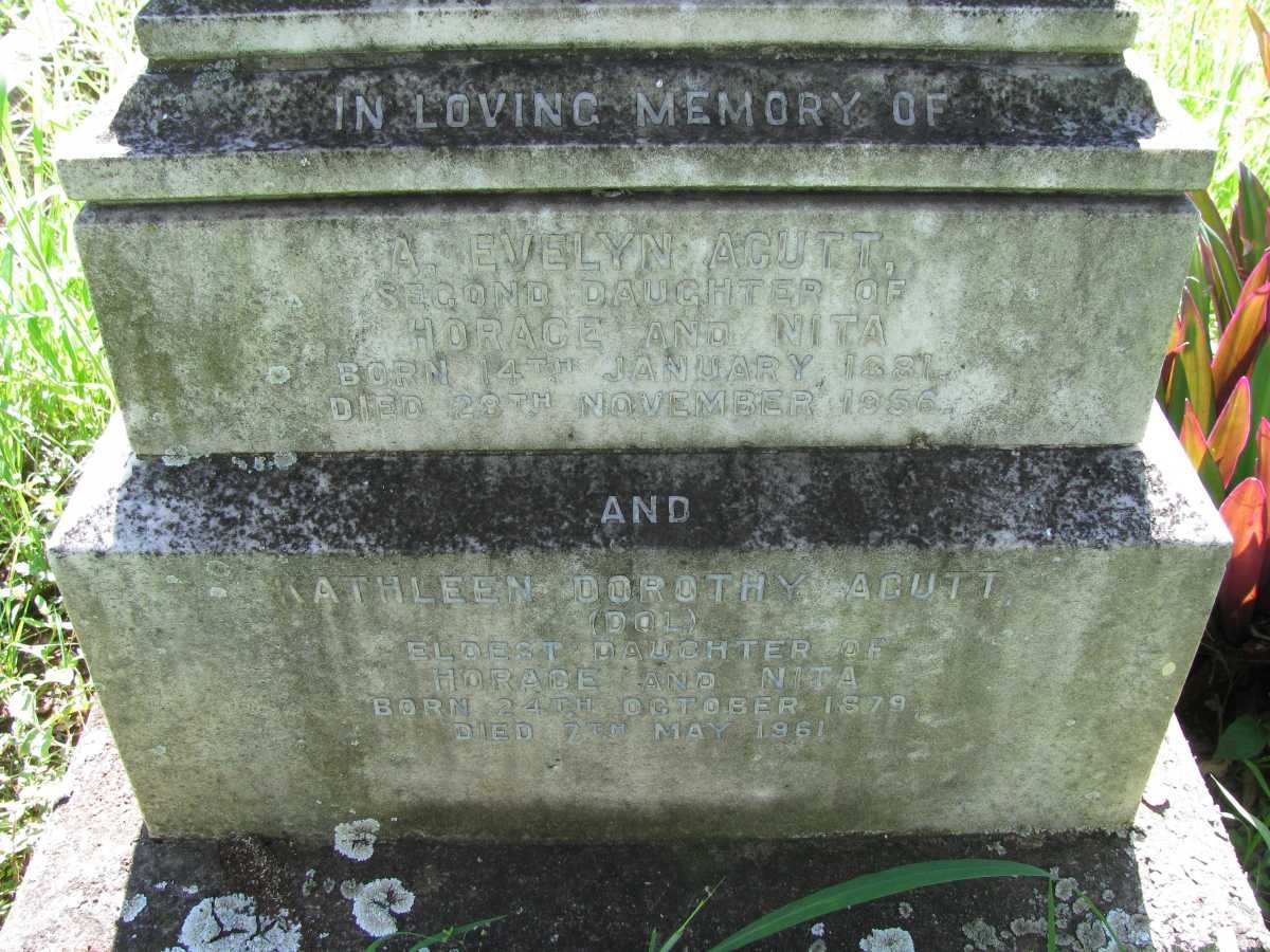 ACUTT Kathleen Dorothy 1879-1961 :: ACUTT A. Evelyn 1881-1956