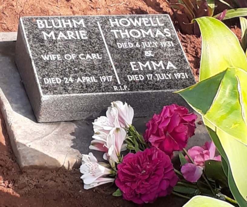 BLUHM Marie -1917 :: HOWELL Thomas -1931 &amp; Emma -1931