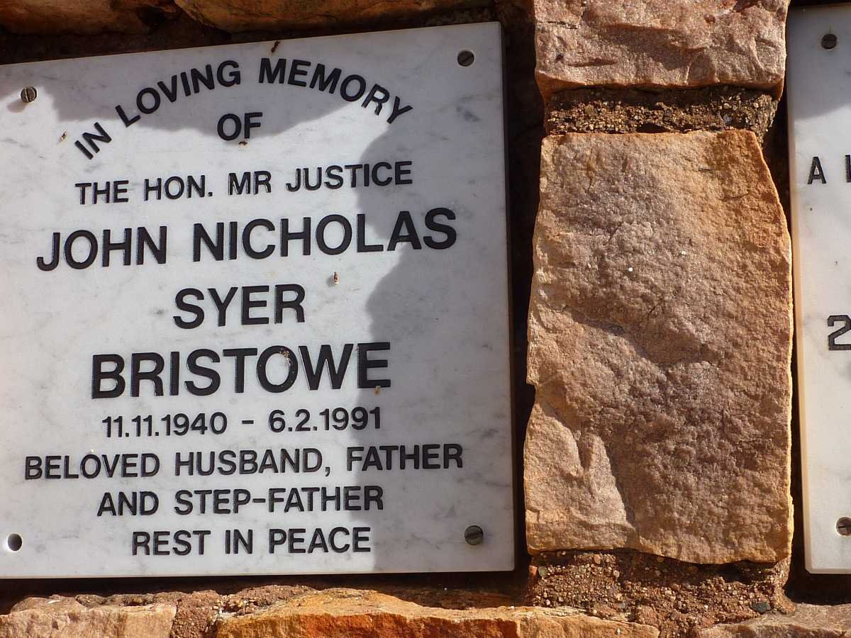 BRISTOWE John Nicholas Syer 1940-1991