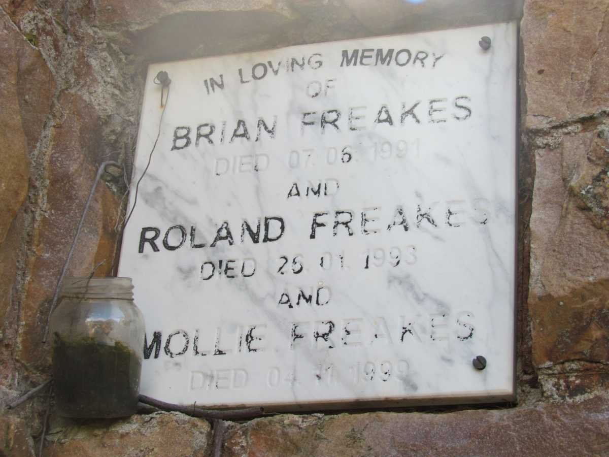 FREAKES Brian -1991 :: FREAKES Roland -1993 :: FREAKES Mollie -1999