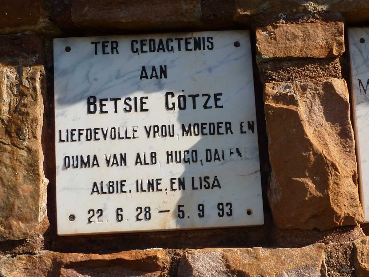 GOTZE Betsie 1928-1993