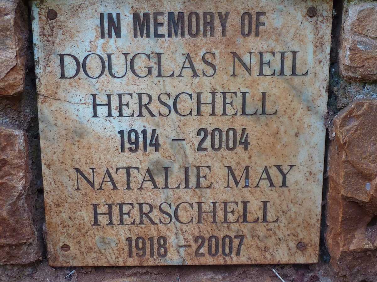 HERSCHELL Douglas Neil 1914-2004 &amp; Natalie May 1918-2007