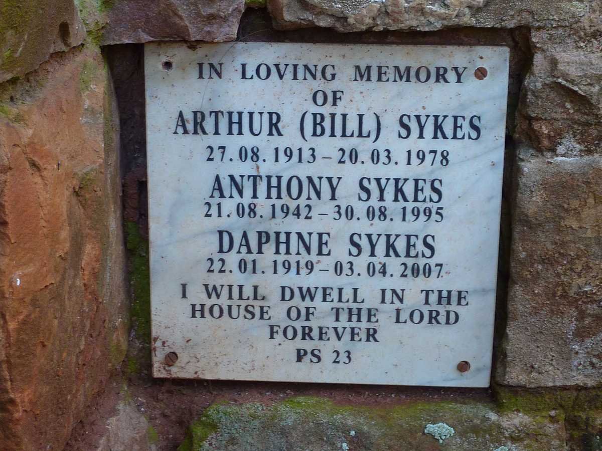 SYKES Arthur 1913-1978 &amp; Daphne 1919-2007 :: SYKES Anthony 1942-1995