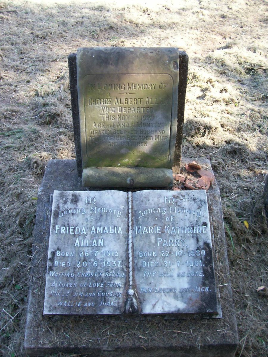 ALLAN Gerrie Albert -1928 :: PARRY Marie Kathrine 1880-1961 :: ALLAN Frieda Amalia 1915-1937